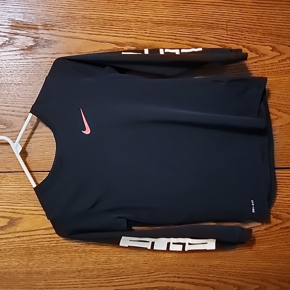 Nike Dri Fit Long Sleeve Tee, Youth Large,